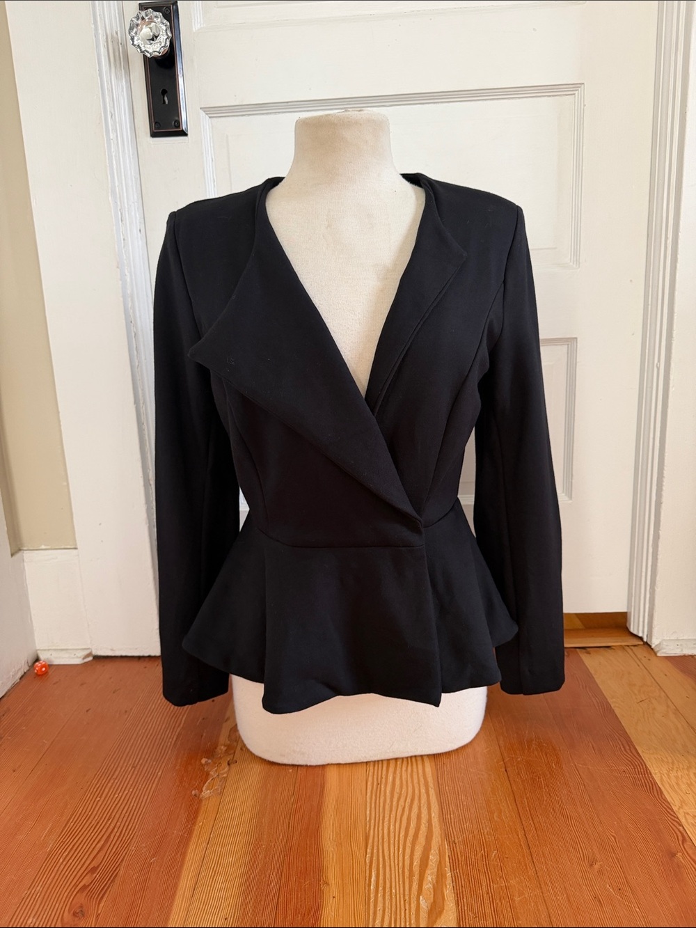 CAbi Agency Black Ponte Knit Peplum Blazer 6